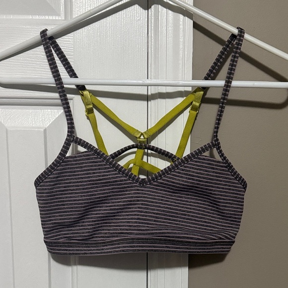 lululemon athletica Other - Lululemon Seek the Heat Sports Bra in gray and pink Size 6, no pads included.